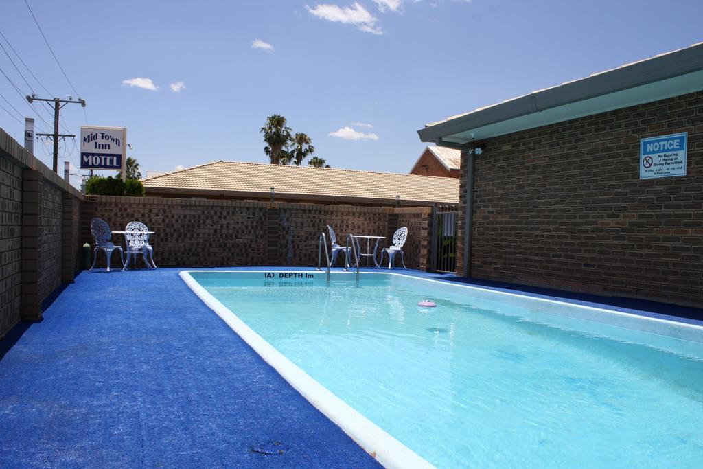 Mid Town Inn Narrabri Exterior foto