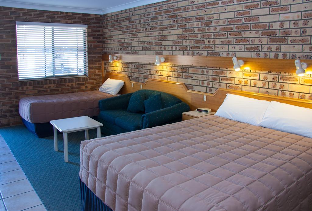 Mid Town Inn Narrabri Quarto foto